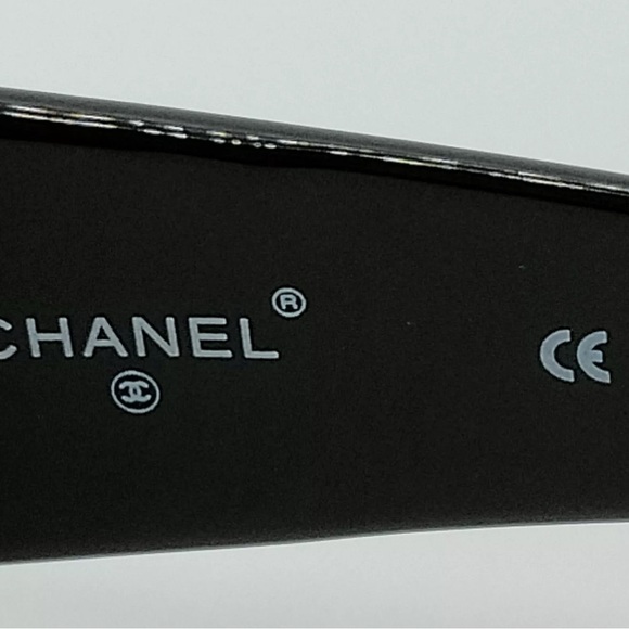 Stunning Authentic Black Chanel Sunglasses - Picture 8 of 9